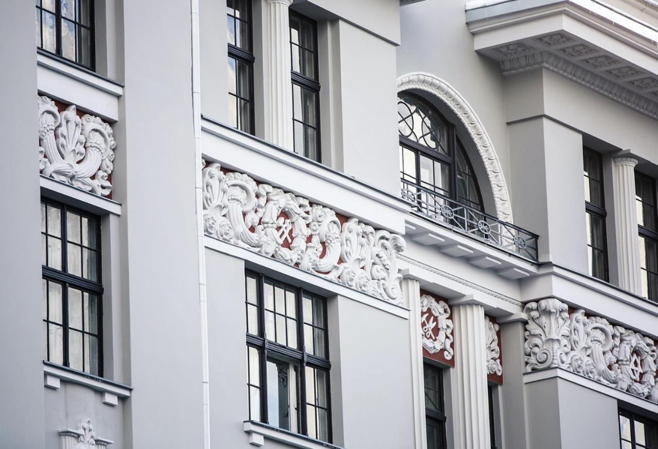 Centrally Located Apartment Overlooking Vermanes Park Riga Kültér fotó